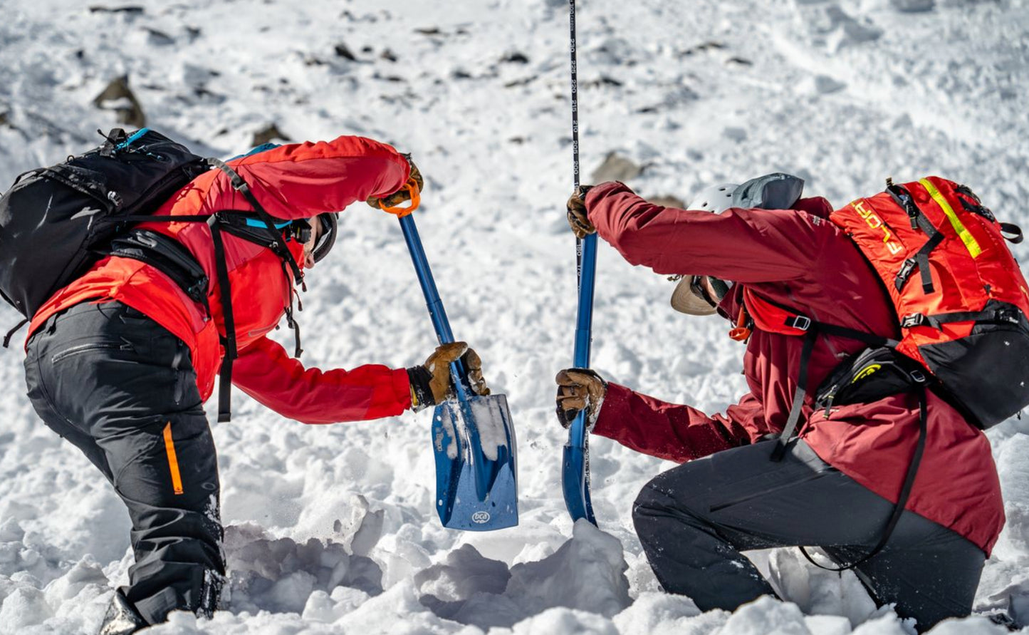 BCA DOZER 2D Extendable Avalanche Shovel with D-Grip 705gms