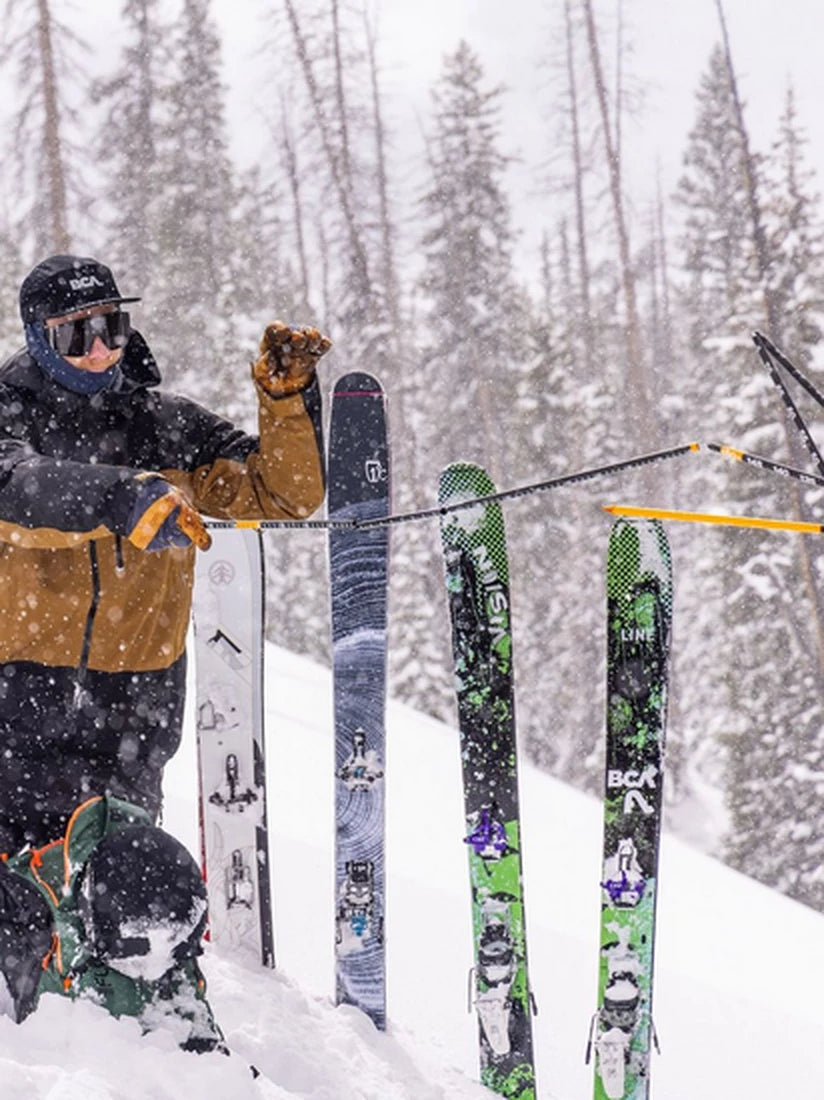 BCA NEW Stealth™ 240 Carbon Avalanche Probe